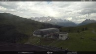 Archiv Foto Webcam Fassatal - Moena - Ankunft der Gondelbahn "Valbona le Cune" 15:00