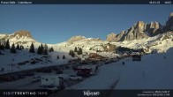 Archiv Foto Webcam Carosello delle Malghe - Rollepass - "Castellazzo" 15:00