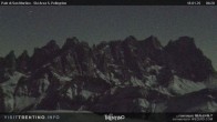 Archived image Webcam Fassatal - San Pelegrino - mountainstation of the chairlift "Cavia-Col Margherita" 05:00