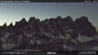 Archiv Foto Webcam Fassatal - San Pelegrino - Ankunft des Sesselliftes "Cavia-Col Margherita" 06:00