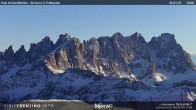 Archiv Foto Webcam Fassatal - San Pelegrino - Ankunft des Sesselliftes "Cavia-Col Margherita" 15:00