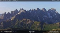 Archiv Foto Webcam Fassatal - San Pelegrino - Ankunft des Sesselliftes "Cavia-Col Margherita" 05:00