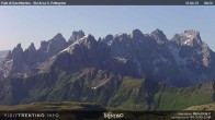 Archiv Foto Webcam Fassatal - San Pelegrino - Ankunft des Sesselliftes "Cavia-Col Margherita" 07:00