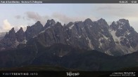 Archiv Foto Webcam Fassatal - San Pelegrino - Ankunft des Sesselliftes "Cavia-Col Margherita" 17:00