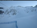 Archiv Foto Webcam Presena Gletscher im Trentino 17:00