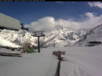 Archived image Webcam Adamello Ski - Valbiolo (2240m) 15:00