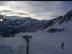 Archived image Webcam Adamello Ski - Valbiolo (2240m) 07:00