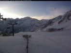 Archived image Webcam Adamello Ski - Valbiolo (2240m) 07:00