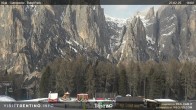 Archiv Foto Webcam Vigo di Fassa - Kinderpark 13:00