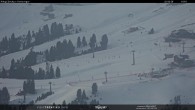 Archiv Foto Webcam Latemar: Skihütten Zischg und Ganischger 17:00