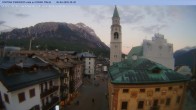 Archiv Foto Webcam Cortina d&#39;Ampezzo: Fußgängerzone 19:00
