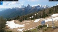 Archived image Webcam Cortina d&#39;Ampezzo: World Cup slope from Rifugio Duca d&#39;Aosta 02:00
