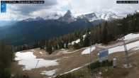Archived image Webcam Cortina d&#39;Ampezzo: World Cup slope from Rifugio Duca d&#39;Aosta 04:00