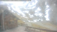 Archiv Foto Webcam Ohau Snowfields: Blick auf die Skihütte 11:00