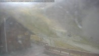 Archiv Foto Webcam Ohau Snowfields: Blick auf die Skihütte 13:00