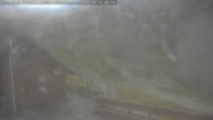 Archiv Foto Webcam Ohau Snowfields: Blick auf die Skihütte 15:00