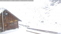 Archived image Webcam Ohau Snowfields - Daylodge 13:00