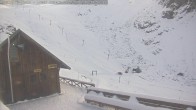 Archiv Foto Webcam Ohau Snowfields: Blick auf die Skihütte 11:00