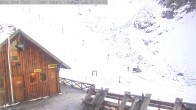 Archived image Webcam Ohau Snowfields - Daylodge 07:00