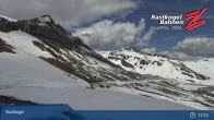 Archived image Webcam Tux: View Rastkogel mountain 14:00