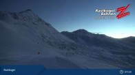 Archived image Webcam Tux: View Rastkogel mountain 06:00