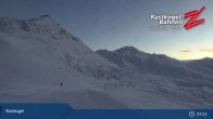 Archived image Webcam Tux: View Rastkogel mountain 07:00