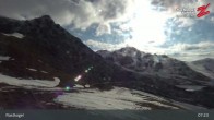 Archived image Webcam Tux: View Rastkogel mountain 01:00