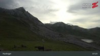 Archived image Webcam Tux: View Rastkogel mountain 06:00