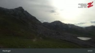 Archived image Webcam Tux: View Rastkogel mountain 07:00