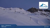 Archived image Webcam Kitzsteinhorn Kaprun: Alpine Centre 04:00
