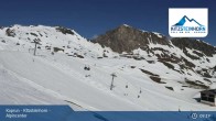 Archived image Webcam Kitzsteinhorn Kaprun: Alpine Centre 08:00