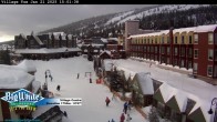 Archived image Webcam Big White Ski Resort Kids Center 15:00