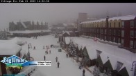 Archiv Foto Webcam Big White Ski Resort Kids Center 15:00