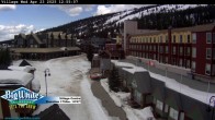 Archived image Webcam Big White Ski Resort Kids Center 12:00