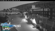 Archiv Foto Webcam Big White Ski Resort Kids Center 04:00
