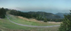 Archiv Foto Webcam Les Chavannes 05:00