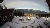 Archived image Webcam Revelstoke Mountain Resort - Mackenzie Outpost Gondola 06:00