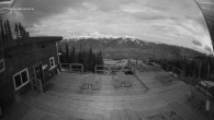 Archiv Foto Webcam Revelstoke Mountain Resort: Mackenzie Outpost 04:00