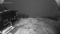 Archived image Webcam Revelstoke Mountain Resort - Mackenzie Outpost Gondola 17:00