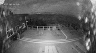 Archived image Webcam Revelstoke Mountain Resort - Mackenzie Outpost Gondola 04:00