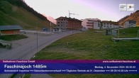 Archived image Webcam Faschina Pass, base station "Stafelalpbahn" 07:00