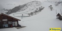Archived image Webcam Base station of the Cabainaira skilift 11:00
