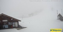 Archived image Webcam Base station of the Cabainaira skilift 17:00