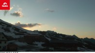 Archiv Foto Webcam Skigebiet Golm: Blick von Bergstation Grüneck 19:00