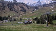 Archiv Foto Webcam Almenwelt Lofer: Kinderbereich und Talstation Family Express 17:00
