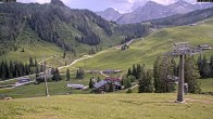 Archiv Foto Webcam Almenwelt Lofer: Kinderbereich und Talstation Family Express 15:00