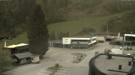 Archiv Foto Webcam Almenwelt Lofer: Blick auf die Talstation der Almbahn 1 19:00