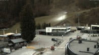 Archiv Foto Webcam Almenwelt Lofer: Blick auf die Talstation der Almbahn 1 07:00