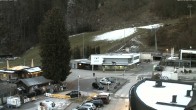 Archiv Foto Webcam Almenwelt Lofer: Blick auf die Talstation der Almbahn 1 15:00