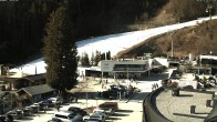 Archiv Foto Webcam Almenwelt Lofer: Blick auf die Talstation der Almbahn 1 13:00